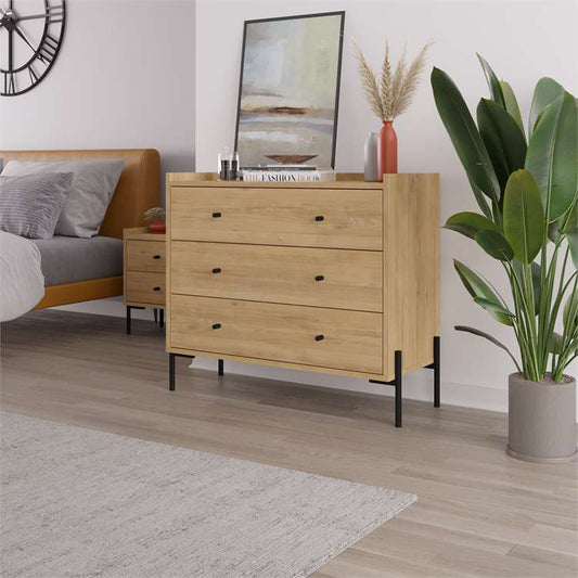 Dresser With 3 Drawers - Oak